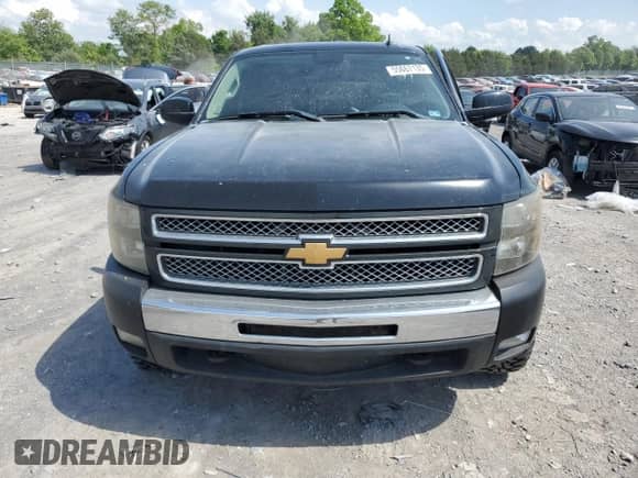 2012 Chevrolet Silverado 1500 LTZ with VIN 1GCPKTE79CF182587, listed as a Copart auction lot 55667135 with 285,221 mi miles and Clean title. Bid and sale history available at DreamBid. Image 5.