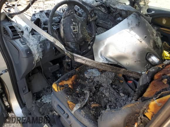 2007 Honda Odyssey Touring с VIN 5FNRL38837B117366, выставлен на аукционе Copart как лот 90310355 с пробегом Не указан миль и На запчасти • Non repairable. История ставок и продаж доступна на DreamBid. Изображение 8.