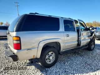 2004 Chevrolet Suburban LT с VIN 3GNGK26U84G240596, выставлен на аукционе Copart как лот 87384325 с пробегом Не указан миль и Чистый • Clean title. История ставок и продаж доступна на DreamBid. Изображение 3.