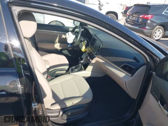 2019 Hyundai Elantra SEL with VIN KMHD84LF5KU875521, listed as a IAAI auction lot 42857151 with 153,150 mi miles and . Bid and sale history available at DreamBid. Image 5.