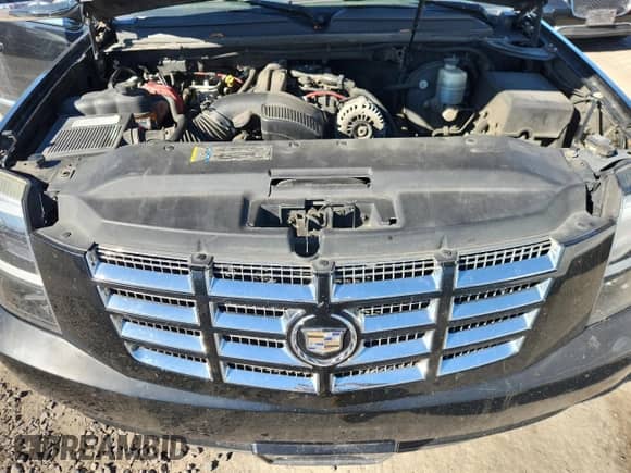 2008 Cadillac Escalade ESV with VIN 1GYFK66868R134789, listed as a Copart auction lot 85561125 with Not provided miles and Salvage title. Bid and sale history available at DreamBid. Image 12.
