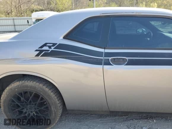 2015 Dodge Challenger SXT with VIN 2C3CDZAG1FH764112, listed as a Copart auction lot 52547815 with 138,545 mi miles and Salvage title. Bid and sale history available at DreamBid. Image 10.