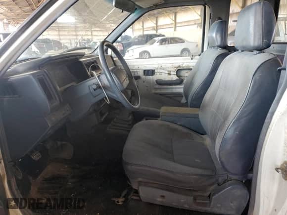 1993 Nissan Frontier с VIN 1N6SD16S7PC377510, выставлен на аукционе Copart как лот 69226325 с пробегом 273 536 миль миль и Списание • Salvage title. История ставок и продаж доступна на DreamBid. Изображение 7.