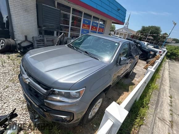 2022 Chevrolet Colorado 2WD LT с VIN 1GCGSCEN6N1106727, выставлен на аукционе Copart как лот 56713605 с пробегом Не указан миль и Списание • Salvage title. История ставок и продаж доступна на DreamBid. Изображение 2.