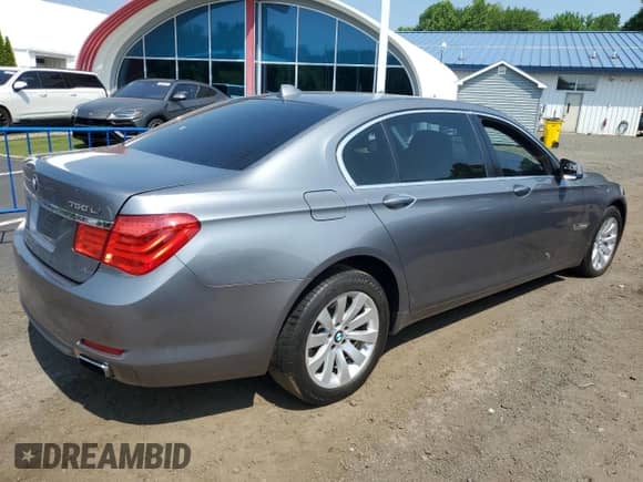 2010 BMW 7 Series 750Li xDrive with VIN WBAKC8C5XAC430699, listed as a Copart auction lot 59539825 with Not provided miles and Salvage title. Bid and sale history available at DreamBid. Image 3.