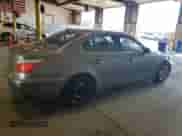 2010 BMW 5 Series 528i xDrive z VIN WBANV1C56AC389664, wystawiony jako Copart lot #81106245 z przebiegiem 66 452 mil mil oraz Szkoda całkowita • Salvage title. Historia ofert i sprzedaży dostępna na DreamBid. Obrazek 3.