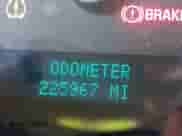 2013 Chevrolet Silverado 1500 LS z VIN 3GCPCREA2DG254323, wystawiony jako IAAI lot #43062136 z przebiegiem 225 967 mil mil oraz . Historia ofert i sprzedaży dostępna na DreamBid. Obrazek 15.