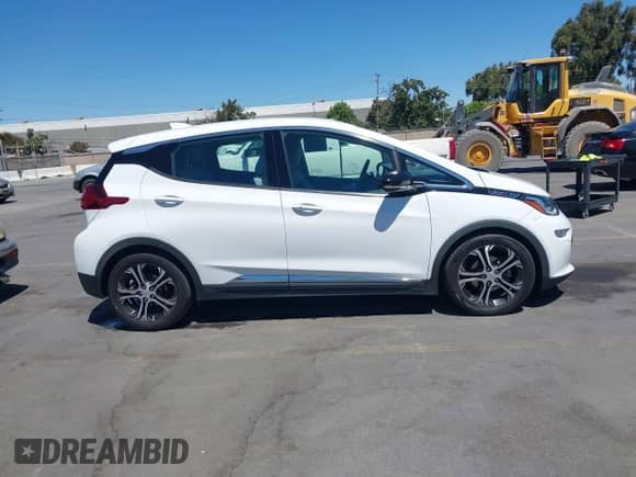 2020 Chevrolet Bolt EV LT with VIN 1G1FY6S09L4146468, listed as a IAAI auction lot 42997015 with 127,020 mi miles and . Bid and sale history available at DreamBid. Image 13.