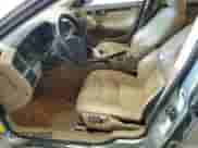 2006 Volvo S60 2.5L Turbo с VIN YV1RS592762549477, выставлен на аукционе Copart как лот 71840525 с пробегом 261 398 миль миль и Списание • Salvage title. История ставок и продаж доступна на DreamBid. Изображение 7.
