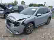 2023 Subaru Forester Touring z VIN JF2SKARC4PH471054, wystawiony jako IAAI lot #43156853 z przebiegiem 31 842 mil mil oraz . Historia ofert i sprzedaży dostępna na DreamBid. Obrazek 17.