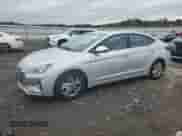 2019 Hyundai Elantra Limited с VIN 5NPD84LF6KH465552, выставлен на аукционе Copart как лот 82418185 с пробегом 189 691 миль миль и Чистый • Clean title. История ставок и продаж доступна на DreamBid. Изображение 1.