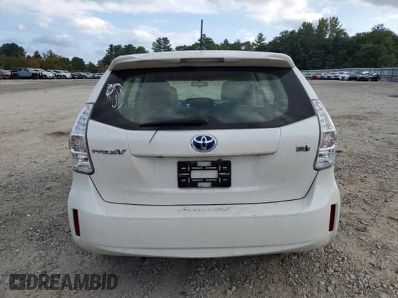 2013 Toyota Prius Two with VIN JTDZN3EU8D3242562, listed as a Copart auction lot 81467675 with 146,182 mi miles and Clean title. Bid and sale history available at DreamBid. Image 6.
