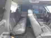 2000 GMC Sierra 1500 SLE z VIN 1GTEK19T0YE186897, wystawiony jako IAAI lot #42636565 z przebiegiem 229 310 mil mil oraz . Historia ofert i sprzedaży dostępna na DreamBid. Obrazek 8.