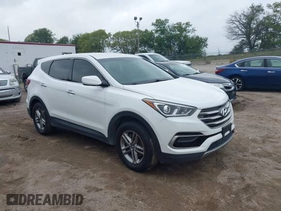2017 Hyundai Santa Fe 2.4L с VIN 5XYZTDLB4HG403407, выставлен на аукционе IAAI как лот 43301785 с пробегом 86 587 миль миль и . История ставок и продаж доступна на DreamBid. Изображение 1.