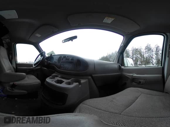 2002 Ford Econoline Cargo с VIN 1FTNE24L52HB08349, выставлен на аукционе IAAI как лот 41532962 с пробегом 172 244 миль миль и . История ставок и продаж доступна на DreamBid. Изображение 18.