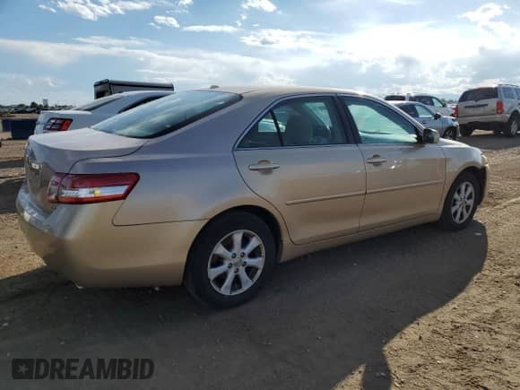 2010 Toyota Camry XLE with VIN 4T1BK3EK5AU105217, listed as a Copart auction lot 81105635 with 138,121 mi miles and Salvage title. Bid and sale history available at DreamBid. Image 3.