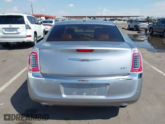 2013 Chrysler 300 with VIN 2C3CCAAG6DH612019, listed as a IAAI auction lot 43065392 with 114,371 mi miles and . Bid and sale history available at DreamBid. Image 17.