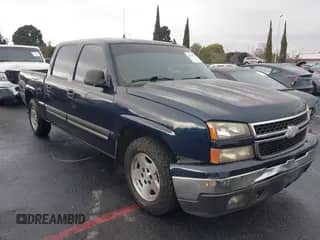 2006 Chevrolet Silverado 1500 LT1 with VIN 2GCEC13Z861318104, listed as a IAAI auction lot 41194512 with 127,350 mi miles and . Bid and sale history available at DreamBid. Image 1.