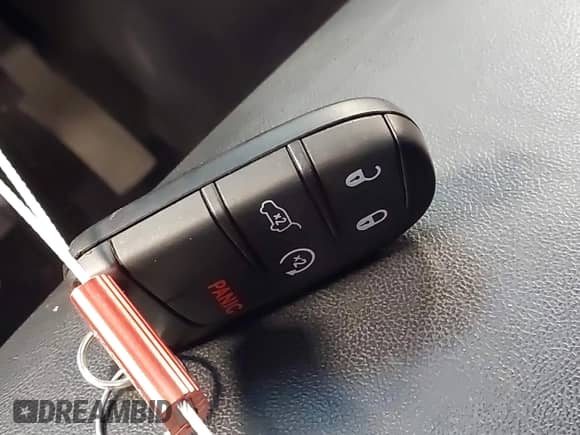 2020 Jeep Grand Cherokee Limited X z VIN 1C4RJFBT5LC315605, wystawiony jako IAAI lot #42554539 z przebiegiem 63 919 mil mil oraz . Historia ofert i sprzedaży dostępna na DreamBid. Obrazek 11.