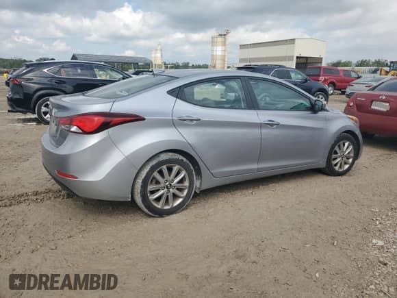 2016 Hyundai Elantra SE с VIN 5NPDH4AE5GH743648, выставлен на аукционе Copart как лот 83979415 с пробегом 35 770 миль миль и Списание • Salvage title. История ставок и продаж доступна на DreamBid. Изображение 3.