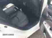 2018 Toyota Prius Plus z VIN JTDKARFP5J3070415, wystawiony jako IAAI lot #42701325 z przebiegiem 77 529 mil mil oraz . Historia ofert i sprzedaży dostępna na DreamBid. Obrazek 8.