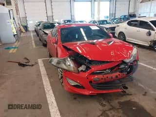 2015 Hyundai Genesis Coupe Ultimate с VIN KMHHU6KJ7FU127261, выставлен на аукционе IAAI как лот 41266138 с пробегом 89 747 миль миль и . История ставок и продаж доступна на DreamBid. Изображение 1.