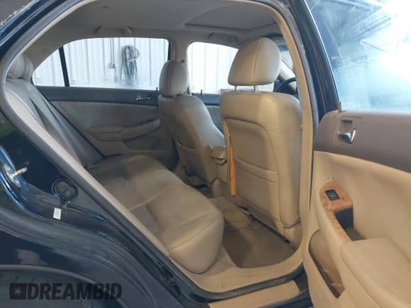 2005 Honda Accord EX-L с VIN 1HGCM55845A168577, выставлен на аукционе IAAI как лот 43183375 с пробегом 301 093 миль миль и . История ставок и продаж доступна на DreamBid. Изображение 8.