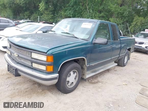 1997 Chevrolet Silverado 1500 с VIN 2GCEC19M5V1103547, выставлен на аукционе IAAI как лот 43069638 с пробегом 127 486 миль миль и . История ставок и продаж доступна на DreamBid. Изображение 2.