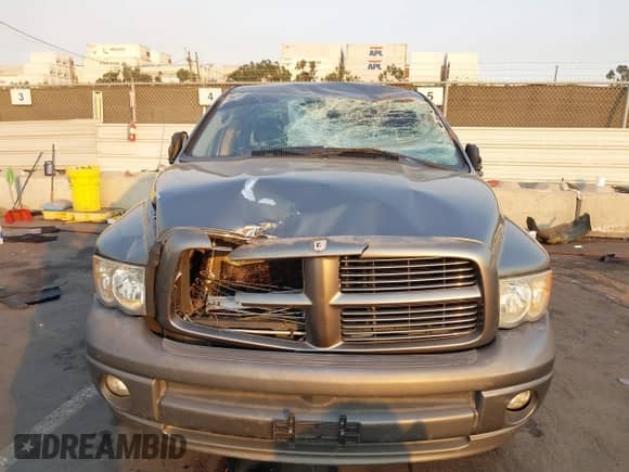 2005 Dodge 1500 SLT with VIN 1D7HA18D75S354967, listed as a IAAI auction lot 41305975 with 149,823 mi miles and . Bid and sale history available at DreamBid. Image 12.
