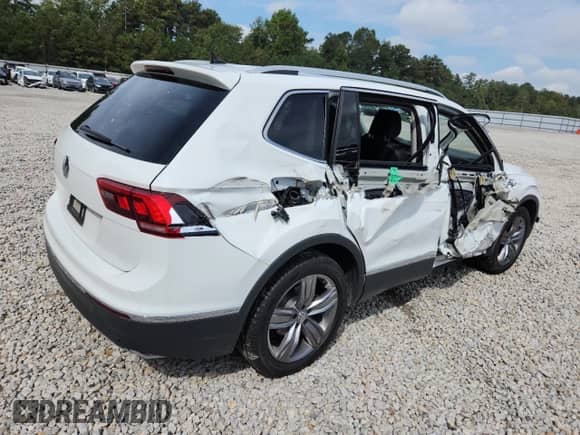 2021 Volkswagen Tiguan SE с VIN 3VV3B7AX5MM024634, выставлен на аукционе Copart как лот 81731255 с пробегом 35 024 миль миль и Списание • Salvage title. История ставок и продаж доступна на DreamBid. Изображение 3.