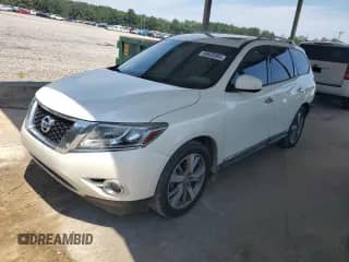 2016 Nissan Pathfinder Platinum with VIN 5N1AR2MM8GC630193, listed as a Copart auction lot 68685965 with 185,558 mi miles and Salvage title. Bid and sale history available at DreamBid. Image 1.