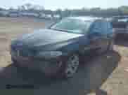 2013 BMW 5 Series 535i с VIN WBAFR7C53DC824799, выставлен на аукционе IAAI как лот 43529290 с пробегом 174 619 миль миль и . История ставок и продаж доступна на DreamBid. Изображение 2.