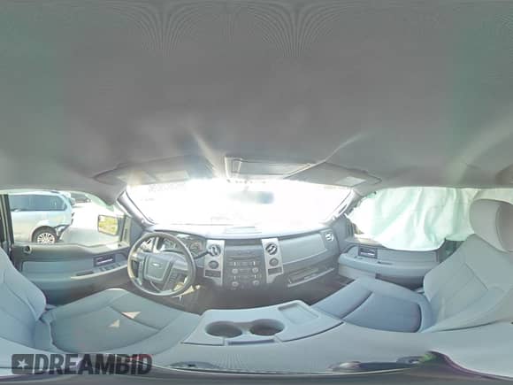 2012 Ford F-150 XL z VIN 1FTFX1EF3CFB89267, wystawiony jako Copart lot #69203925 z przebiegiem 86 756 mil mil oraz Czysty tytuł • Clean title. Historia ofert i sprzedaży dostępna na DreamBid. Obrazek 14.