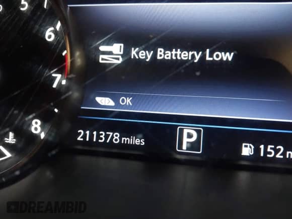 2015 Nissan Murano Platinum with VIN 5N1AZ2MH7FN282814, listed as a IAAI auction lot 41719983 with 220,000 mi miles and . Bid and sale history available at DreamBid. Image 16.