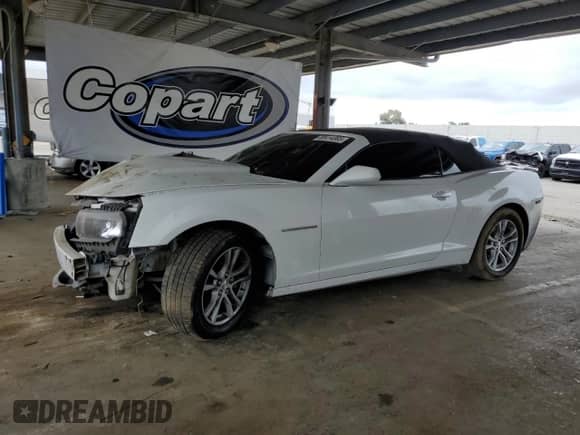 2015 Chevrolet Camaro LT с VIN 2G1FD3D32F9285165, выставлен на аукционе Copart как лот 80414365 с пробегом 170 498 миль миль и Списание • Salvage title. История ставок и продаж доступна на DreamBid. Изображение 1.