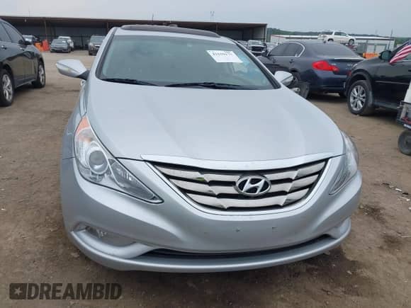 2011 Hyundai Sonata SE с VIN 5NPEC4AC9BH265311, выставлен на аукционе IAAI как лот 43159177 с пробегом 82 101 миль миль и . История ставок и продаж доступна на DreamBid. Изображение 11.