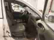 2003 Hyundai Santa Fe GLS с VIN KM8SC13E83U533400, выставлен на аукционе IAAI как лот 41610045 с пробегом 98 196 миль миль и . История ставок и продаж доступна на DreamBid. Изображение 5.