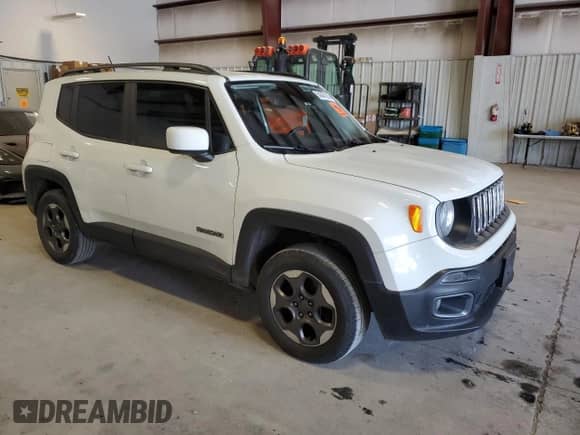 2017 Jeep Renegade Altitude with VIN ZACCJBBH2HPF02734, listed as a Copart auction lot 54343185 with 102,749 mi miles and Clean title. Bid and sale history available at DreamBid. Image 4.