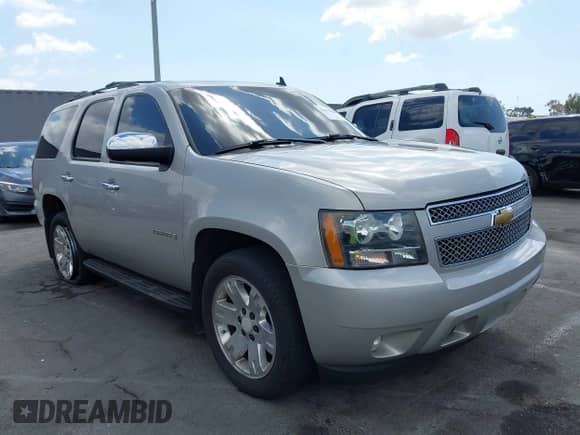 2007 Chevrolet Tahoe LS with VIN 1GNFK13097R355199, listed as a IAAI auction lot 43175608 with 139,953 mi miles and . Bid and sale history available at DreamBid. Image 1.