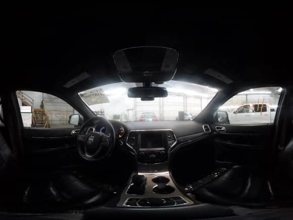 2016 Jeep Grand Cherokee Limited с VIN 1C4RJFBGXGC497651, выставлен на аукционе IAAI как лот 41857891 с пробегом 166 610 миль миль и . История ставок и продаж доступна на DreamBid. Изображение 17.