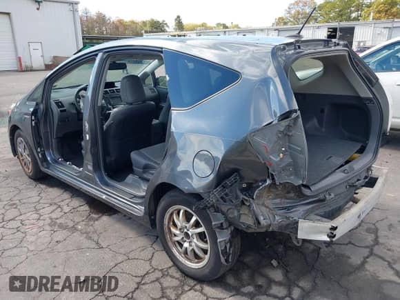 2012 Toyota Prius Two с VIN JTDZN3EU8C3088529, выставлен на аукционе IAAI как лот 43395404 с пробегом 218 386 миль миль и . История ставок и продаж доступна на DreamBid. Изображение 6.