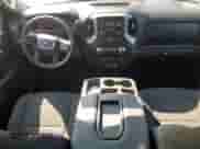 2019 GMC Sierra 1500 with VIN 1GTR9AEF8KZ361703, listed as a Copart auction lot 81617905 with 98,260 mi miles and Salvage title. Bid and sale history available at DreamBid. Image 8.