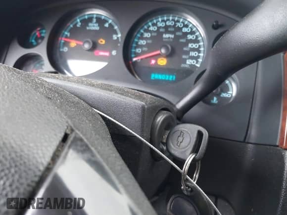 2008 Chevrolet Avalanche LTZ with VIN 3GNFK12318G241601, listed as a IAAI auction lot 42268422 with 154,345 mi miles and . Bid and sale history available at DreamBid. Image 11.