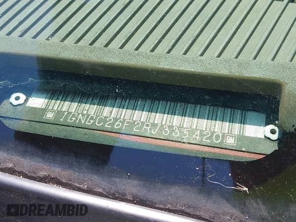 1994 Chevrolet Suburban with VIN 1GNGC26F2RJ335420, listed as a IAAI auction lot 42985260 with 236,963 mi miles and . Bid and sale history available at DreamBid. Image 9.