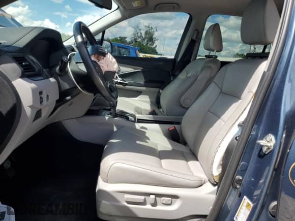 2017 Honda Pilot EX-L with VIN 5FNYF5H53HB040469, listed as a Copart auction lot 80064825 with 71,105 mi miles and Salvage title. Bid and sale history available at DreamBid. Image 7.