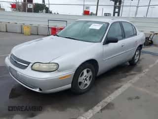 2005 Chevrolet Malibu Classic z VIN 1G1ND52F45M178513, wystawiony jako IAAI lot #42083521 z przebiegiem 116 104 mil mil oraz . Historia ofert i sprzedaży dostępna na DreamBid. Obrazek 2.