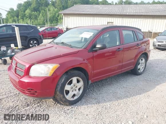 2008 Dodge Caliber SE with VIN 1B3HB28B38D699953, listed as a IAAI auction lot 42218840 with 226,351 mi miles and . Bid and sale history available at DreamBid. Image 2.