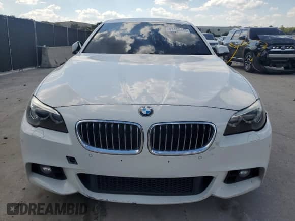 2015 BMW 5 Series 535i с VIN WBA5B1C5XFG126148, выставлен на аукционе Copart как лот 81458435 с пробегом 141 914 миль миль и Чистый • Clean title. История ставок и продаж доступна на DreamBid. Изображение 5.