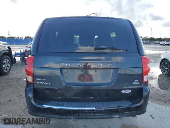 2016 Dodge Grand Caravan SXT z VIN 2C4RDGCG6GR384220, wystawiony jako Copart lot #85546045 z przebiegiem 156 184 mil mil oraz Czysty tytuł • Clean title. Historia ofert i sprzedaży dostępna na DreamBid. Obrazek 6.