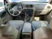 2004 Chevrolet TrailBlazer LT z VIN 1GNDT13S142393763, wystawiony jako Copart lot #69605175 z przebiegiem 220 952 mil mil oraz Szkoda całkowita • Salvage title. Historia ofert i sprzedaży dostępna na DreamBid. Obrazek 8.